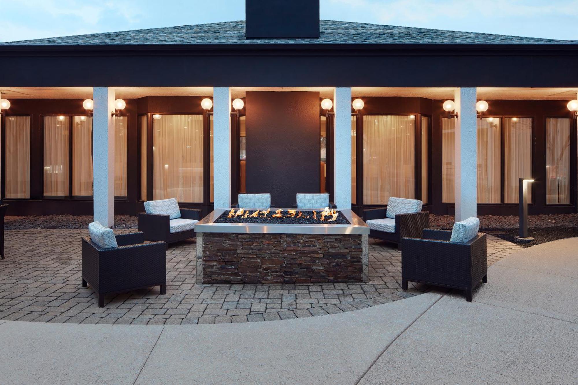 Hotel Courtyard Columbus