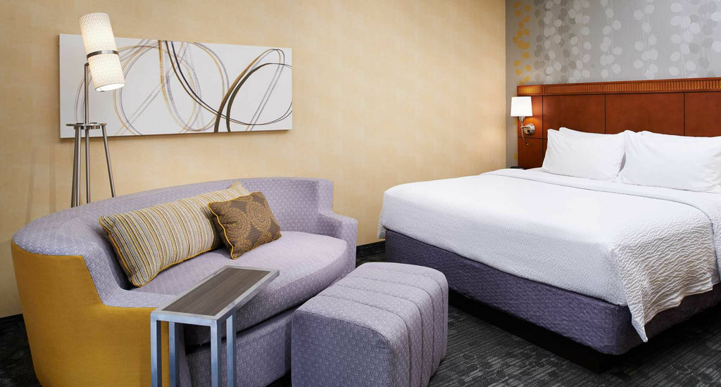 Courtyard Columbus 3* Dublin